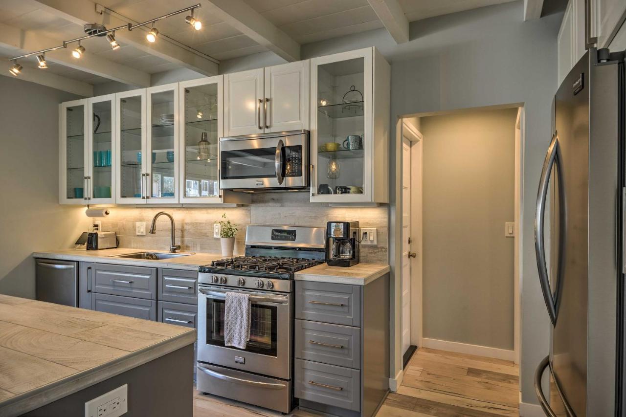 Remodeled Ventura Beach Home With Yard And Fire Pit! Bagian luar foto